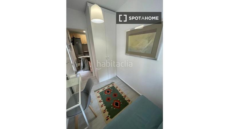 Foto 44a6ca5d-5686-4f29-9f68-a3d146c887dd. Affitto appartamento con riscaldamento in Aluche Madrid