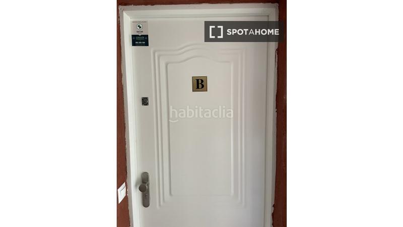 Foto 6cf6d054-bd5d-40c8-b6fd-755e2d5159c8. Location appartement avec chauffage dans Aluche Madrid