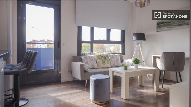 Foto a4dfb2e3-8457-4e16-9fc9-e6b5e7b49ae7. Rent flat with heating in Legazpi Madrid