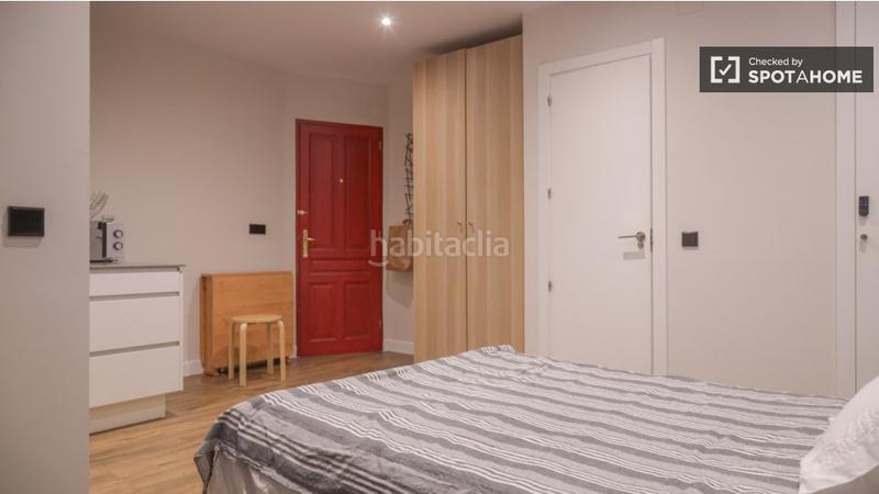 Foto 888b6037-ef17-48fa-85a9-42b49721f0b0. Alquiler piso estudio en alquiler en Niño Jesús, en Madrid