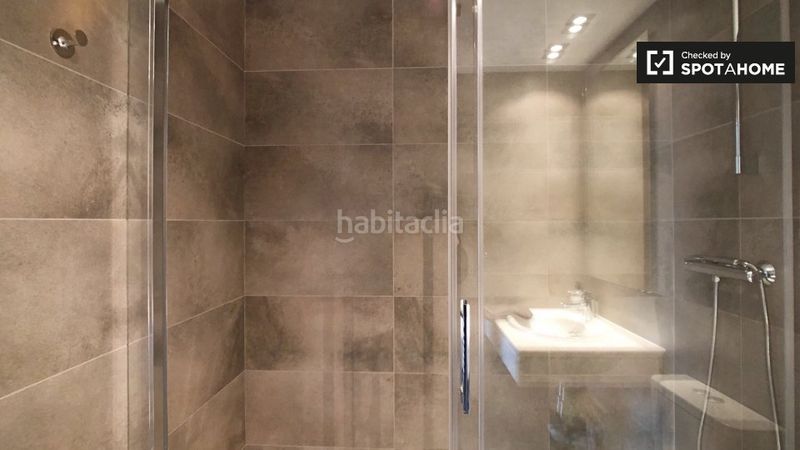 Foto 97671cf6-c4b4-4f92-8e7c-83a7a4d4c727. Rent flat with heating in Castilla Madrid