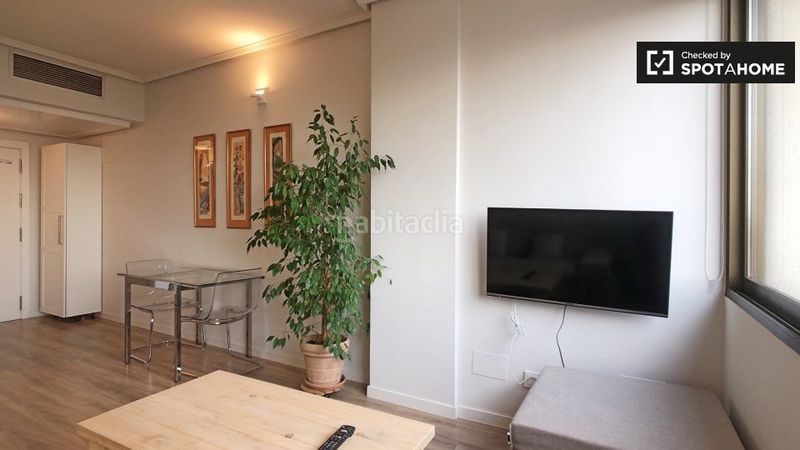 Foto d4d639e3-7f46-4967-a589-a6cc6d83f7b4. Rent flat with heating in Castilla Madrid