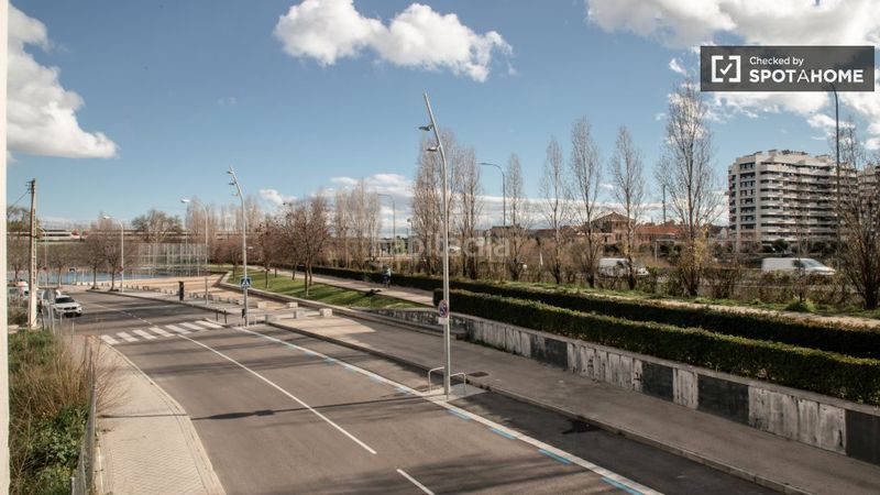 Foto 579920d1-be0f-4630-8046-359e5e21467c. Alquiler piso apartamento de 1 dormitorio en alquiler en legazpi, en Madrid