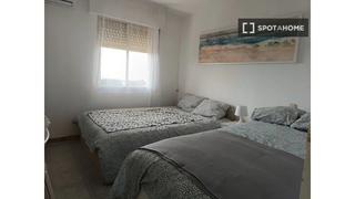 Miete Etagenwohnung in Valdezarza. Piso de 3 dormitorios en alquiler en valdezarza, madrid
