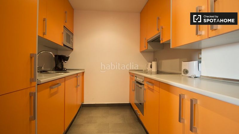 Foto 9a6f9586-de1e-4429-aa37-583dc6918d7e. Rent flat with heating in Embajadores-Lavapiés Madrid