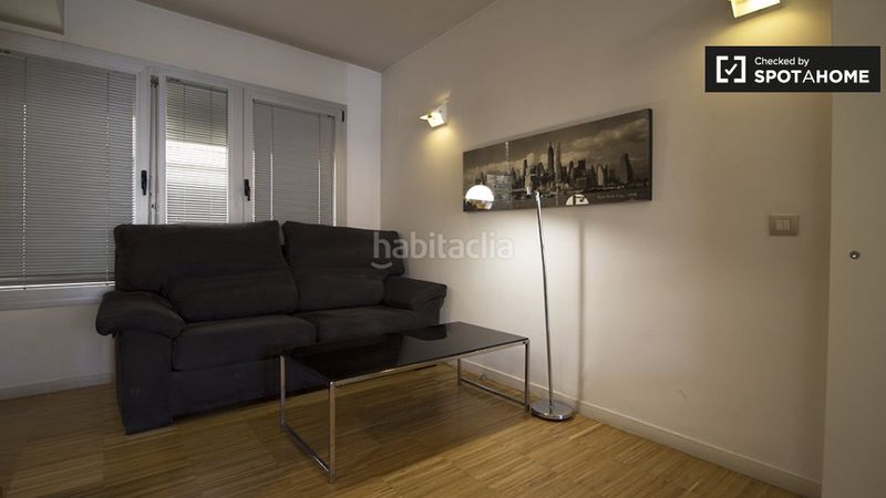 Foto f5dc3e88-7e5f-42fe-a64f-68a45baaaa8e. Rent flat with heating in Embajadores-Lavapiés Madrid