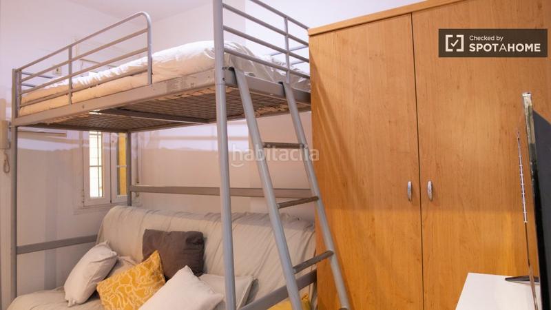 Foto d1fac589-4c3b-4c7e-9f05-5390874a9c34. Alquiler piso estudio en alquiler en Bellas Vistas, en Madrid