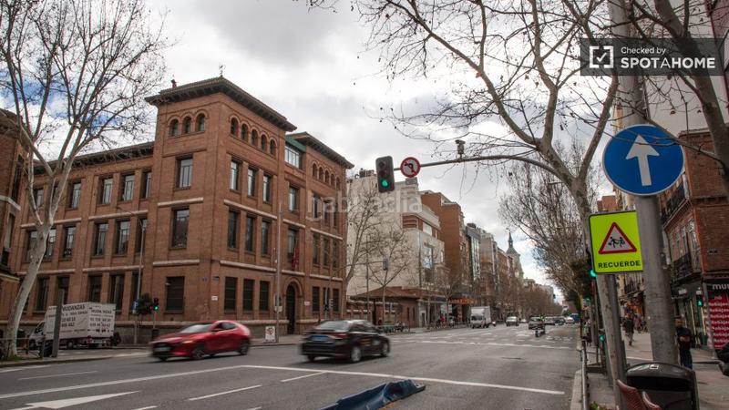 Foto 1814fe7f-c987-4dcb-97f7-92894bda39f8. Lloguer pis amb calefacció a Bellas Vistas Madrid