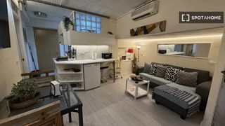 Etagenwohnung in Universidad-Malasaña
