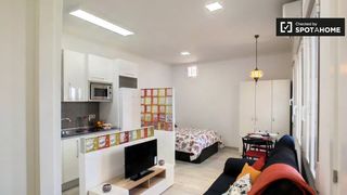 Etagenwohnung in Embajadores-Lavapiés