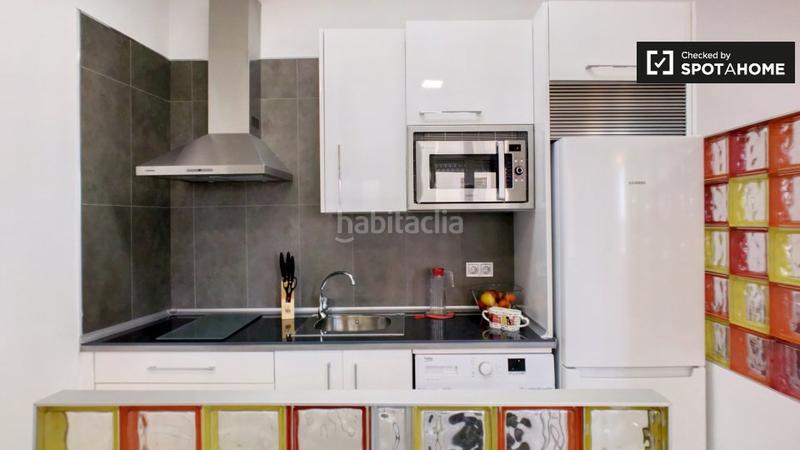 Foto b377b28e-e7a9-4228-9a96-e53c8edb3895. Rent flat with heating in Embajadores-Lavapiés Madrid