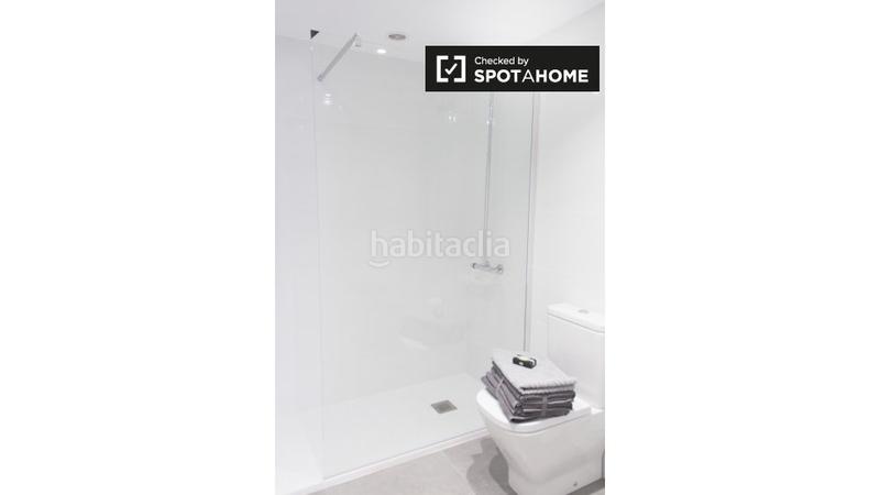 Foto 15b72b1d-3638-438c-891f-c9c63bb91e02. Alquiler piso elegante apartamento de 3 dormitorios en alquiler en malasaña, en Madrid