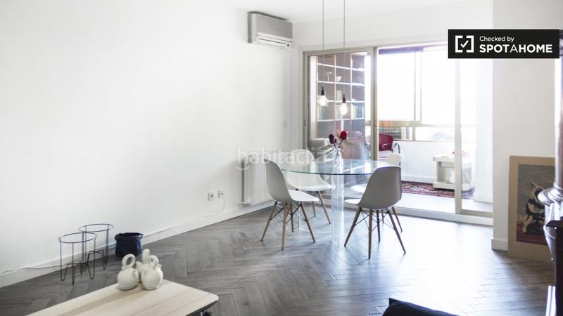 Foto 45073006-0666-4fde-9c0f-daa0277cd325. Alquiler piso elegante apartamento de 3 dormitorios en alquiler en malasaña, en Madrid