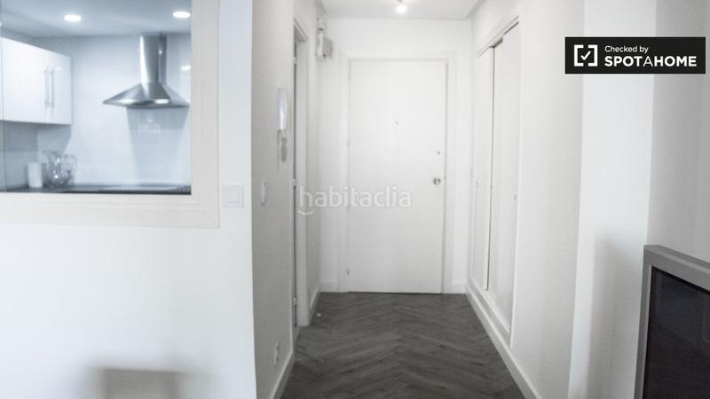 Foto 796d2caa-0c8d-4f6b-b1e5-cbe7f6881c3e. Alquiler piso elegante apartamento de 3 dormitorios en alquiler en malasaña, en Madrid