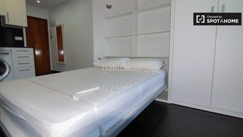 Foto f5d34c4c-0236-4e33-a378-1a2d936f62b4. Alquiler piso moderno estudio en alquiler en centro, en Madrid