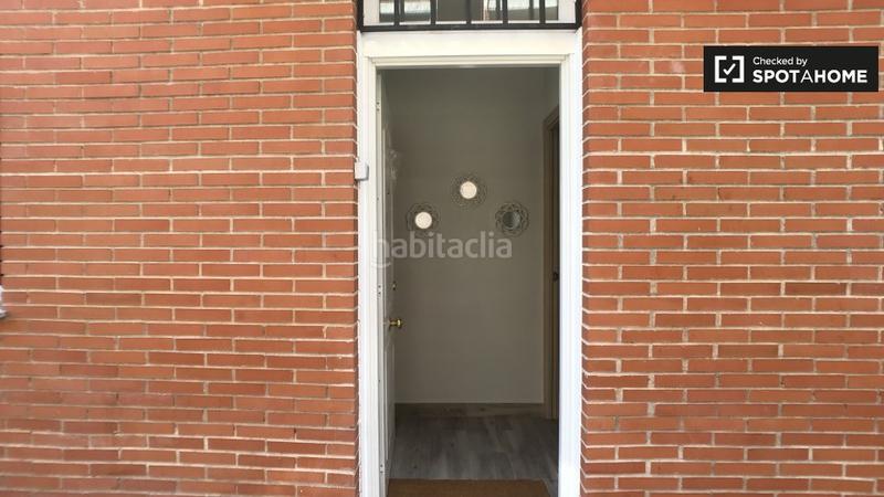 Foto 00f7058b-a717-4869-94aa-7981960aa408. Alquiler piso estudio en alquiler en carabanchel, en Madrid