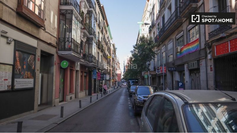 Foto 9c884718-d3f8-4251-9735-eb3dc66c8878. Alquiler piso estudio en Justicia-Chueca Madrid