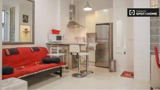 Rent Flat in Justicia-Chueca. Estudio en madrid