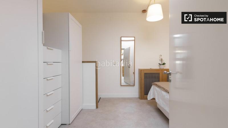 Foto 9877dc6d-7ee2-4b80-ae0b-6a8ac45bf512. Alquiler piso  en alquiler de 1 habitación en cuatro caminos, en Madrid