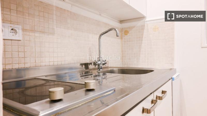 Foto 0b542d93-ab81-428e-a527-322a64ae85a2. Alquiler piso estudio en alquiler en justicia, en Madrid