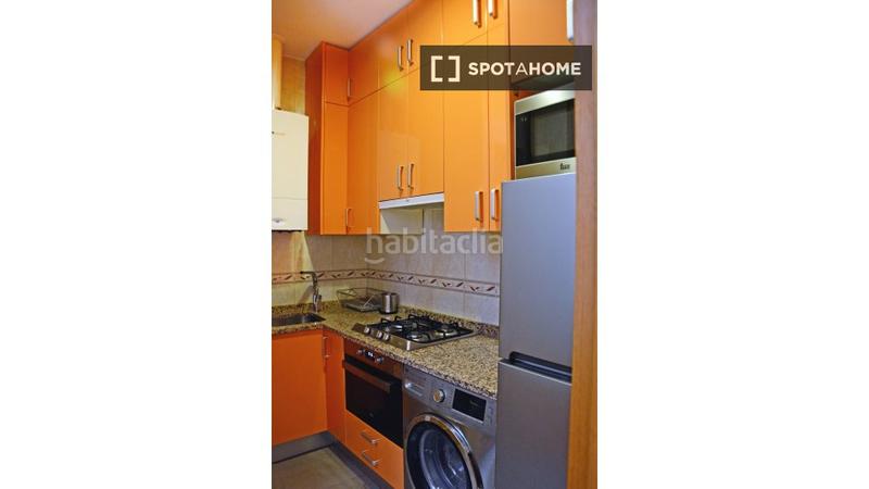 Foto fbc2fb90-3c14-4eed-a2f6-55136beb400d. Alquiler piso apartamento de 2 dormitorios en alquiler en embajadores, en Madrid