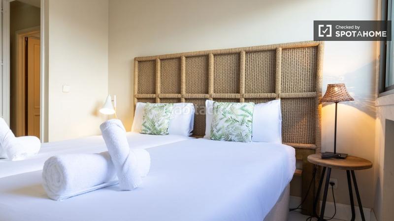 Foto 174497a9-89b8-4220-8061-c6d1a183358a. Alquiler piso apartamento de 3 dormitorios en castillejos en Madrid