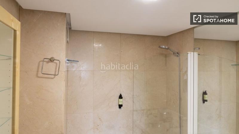 Foto 5ffa1a0f-f2ed-4f92-80da-199fc5be524e. Alquiler piso apartamento de 3 dormitorios en castillejos en Madrid