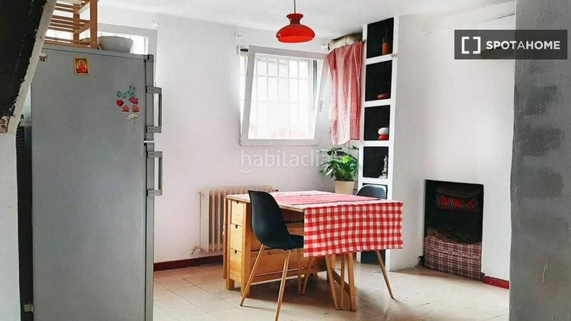 Foto 2a32bc72-9bea-4d40-975e-af7637ec27a9. Alquiler piso apartamento en alquiler en centro, en Madrid