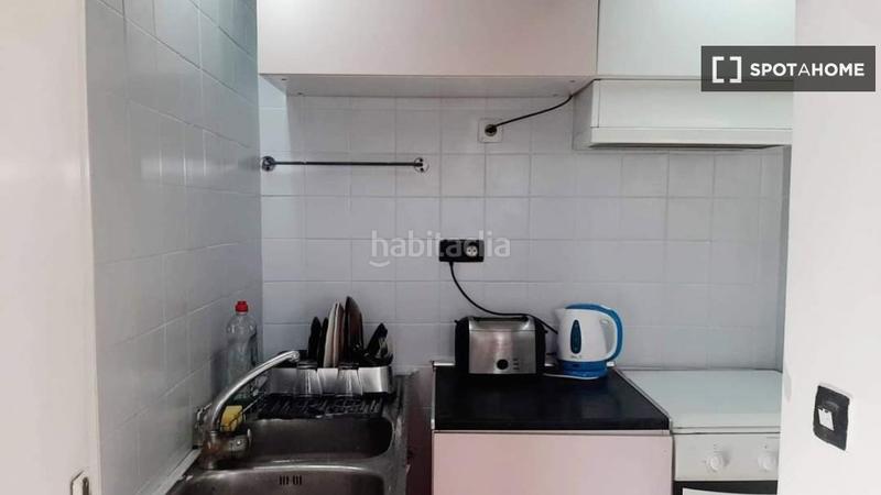 Foto ba9a8ffc-19e4-4911-8adc-9caaa2a43140. Alquiler piso apartamento en alquiler en centro, en Madrid
