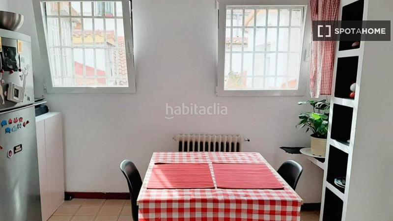 Foto e851afaa-7fdb-4999-9a9e-8381ccdce4c5. Alquiler piso apartamento en alquiler en centro, en Madrid