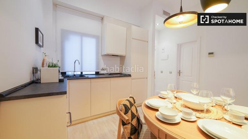 Foto 350fb2dc-abd8-4d82-b123-a24430d2b000. Alquiler piso  de 1 dormitorio en alquiler en sol, . en Madrid