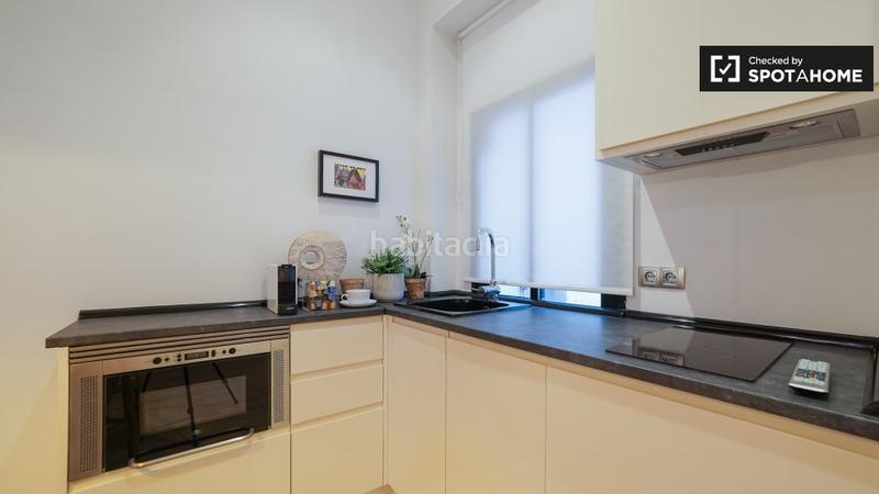 Foto 3c770a44-359b-4f4a-a7cd-d9369870922c. Alquiler piso  de 1 dormitorio en alquiler en sol, . en Madrid