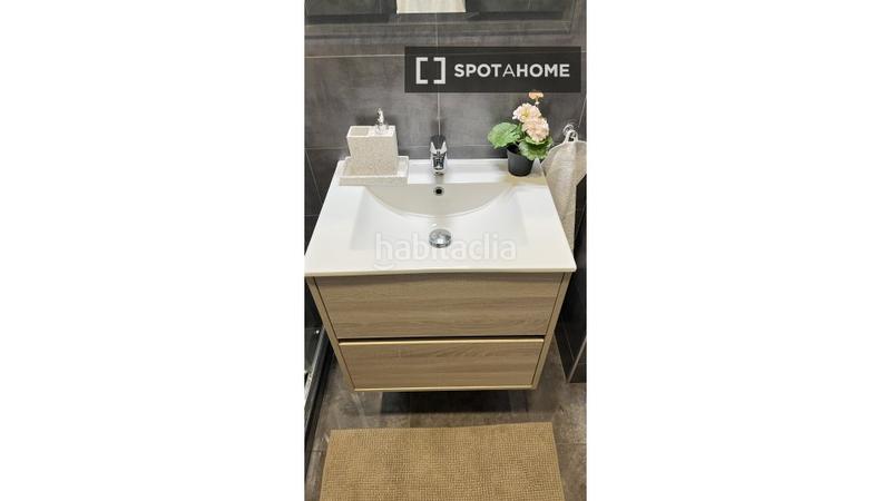 Foto f7e7c780-3abb-4934-a92c-69982eb66939. Rent flat with heating in Imperial Madrid