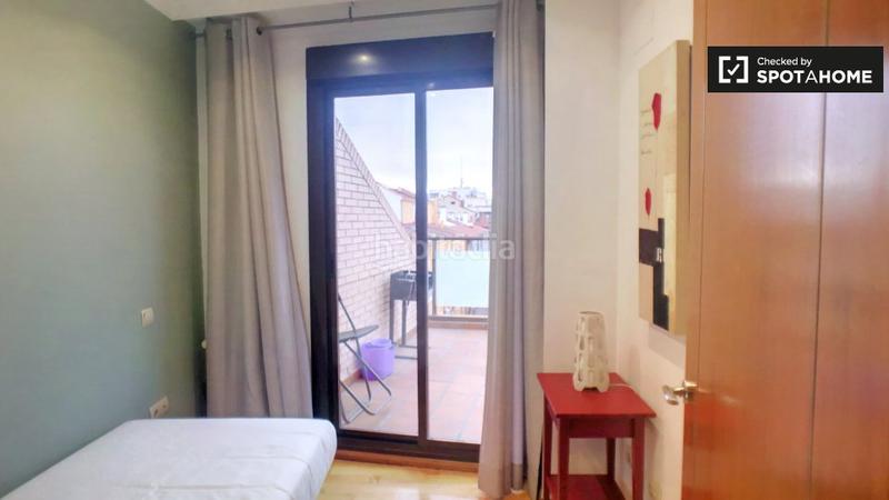 Foto 867f0444-68e7-4e70-b7f7-2b24e45fa7a0. Alquiler piso apartamento de 3 dormitorios con terraza en alquiler en retiro, en Madrid
