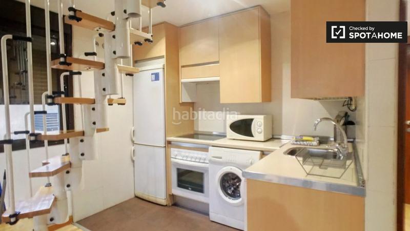 Foto d53a0439-fb34-4439-8033-451c7a0bf0b4. Alquiler piso apartamento de 3 dormitorios con terraza en alquiler en retiro, en Madrid