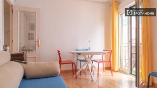 Rent Flat in San Diego. Piso de 2 habitaciones en alquiler en san diego, madrid