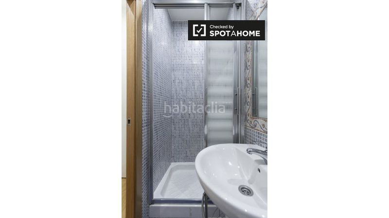 Foto efabb34b-a23e-466e-bd8c-95e3c294573b. Lloguer pis amb calefacció a Valdeacederas Madrid
