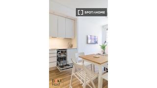 Location Appartement à San Juan Bautista. Estudio en alquiler en san juan bautista, madrid