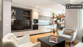 Lloguer Pis a Universidad-Malasaña. Piso de 2 habitaciones en alquiler en universidad, madrid.