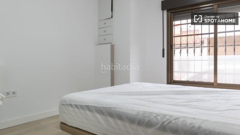 Foto a0c4be85-8267-4ecf-8c49-0ff08639118c. Alquiler piso apartamento de 1 dormitorio en alquiler en San Isidro, en Madrid
