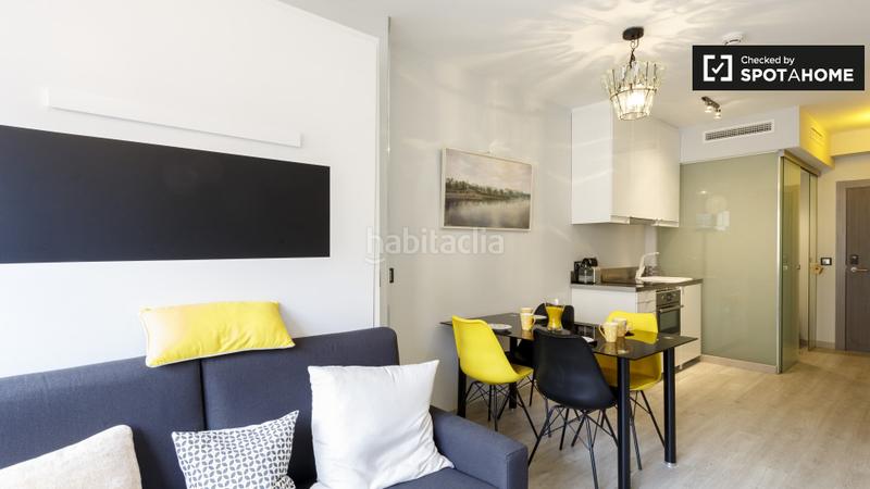 Foto 41e13854-577b-462a-8dd6-e4a2c2cc5250. Rent flat with heating in Recoletos Madrid