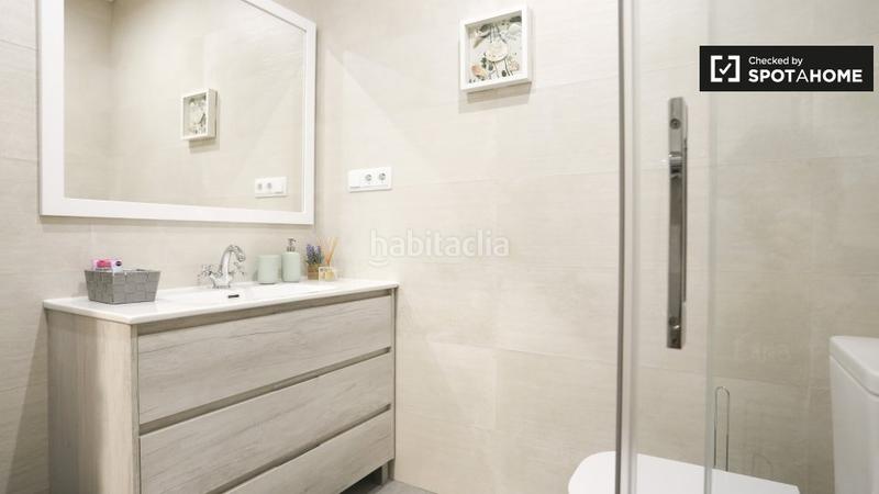 Foto c63f4df3-4d91-4e47-8b4b-7e34090a3dbe. Alquiler piso estudio en alquiler en ciudad lineal, en Madrid