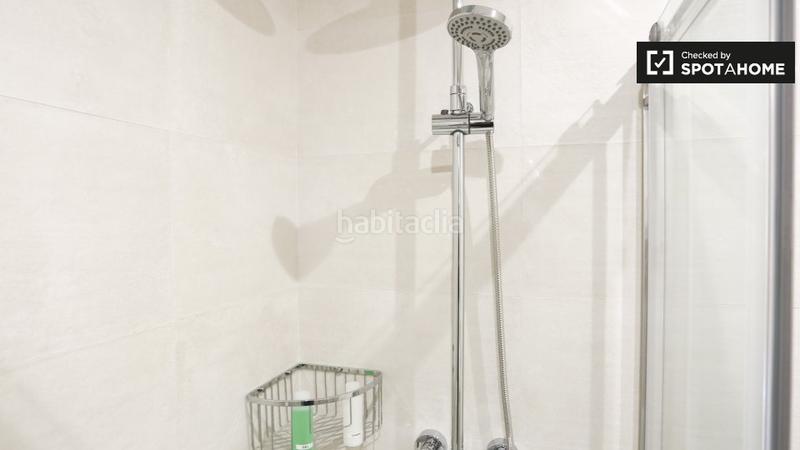 Foto 12a45ff7-bfd6-4ed4-98d4-f124bb26f424. Miete etagenwohnung mit heizung in San Juan Bautista Madrid