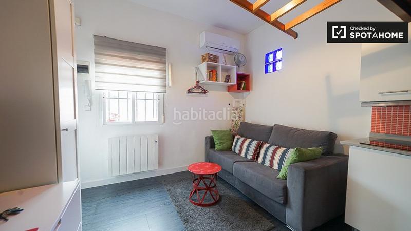 Foto 2ce07343-7660-46f3-a6bc-4d7d8e66565b. Alquiler piso fantástico estudio en alquiler en lavapiés, en Madrid
