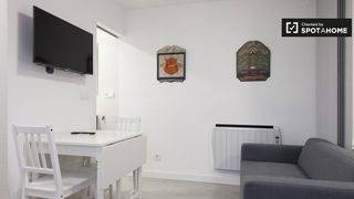 Flat in Embajadores-Lavapiés