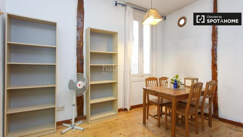 Foto 260e17c9-cb4b-4b94-ac79-77abbc85c3ba. Alquiler piso espacioso piso de 1 habitación en alquiler en el centro en Madrid