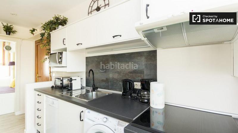 Foto 2b0576f0-4d7d-444f-bf35-85a2345c62c4. Rent flat with heating in Colina Madrid