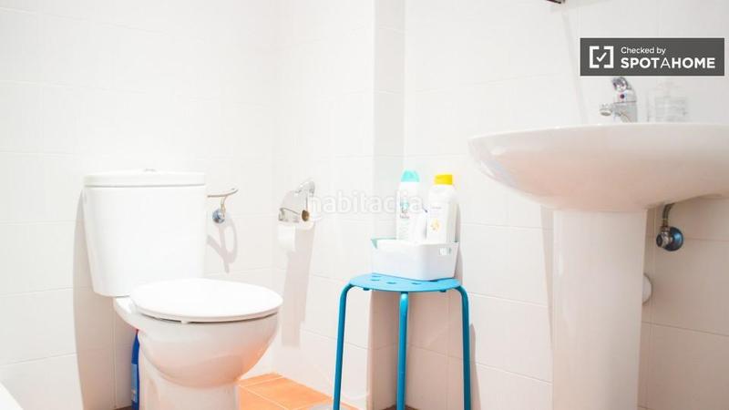 Foto 069c8ebd-9ff2-47af-b7cb-8d53e8f4b985. Alquiler piso estudio chic con aire acondicionado en alquiler en malasaña, en Madrid