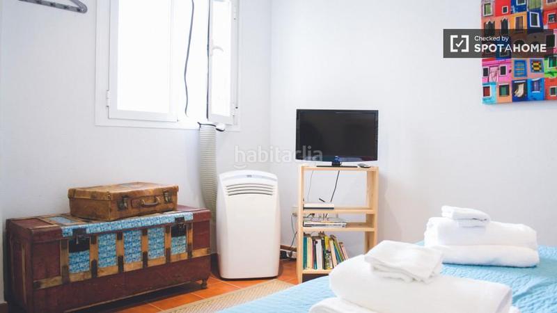 Foto 7753a963-5e73-47b1-88d0-2bf5e5ae7f73. Alquiler piso estudio chic con aire acondicionado en alquiler en malasaña, en Madrid