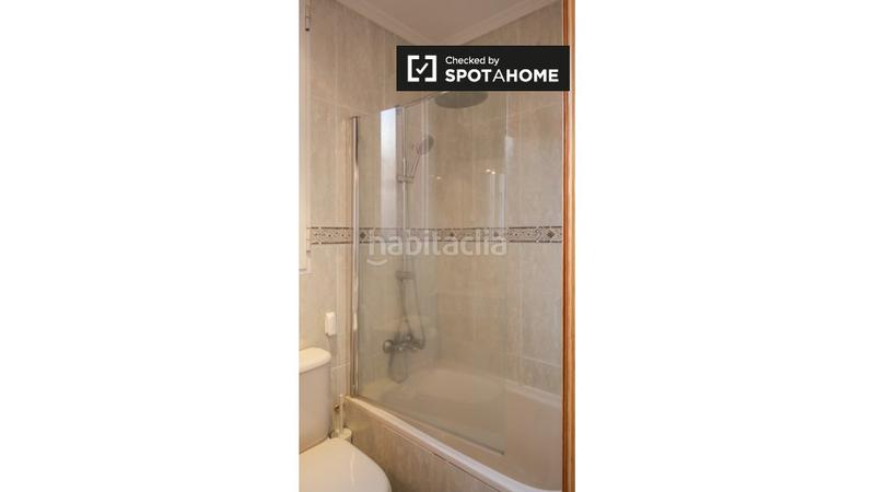Foto 5bf9b6f3-75cf-4f76-b5ef-ebe253950792. Alquiler piso estudio en alquiler en embajadores, en Madrid